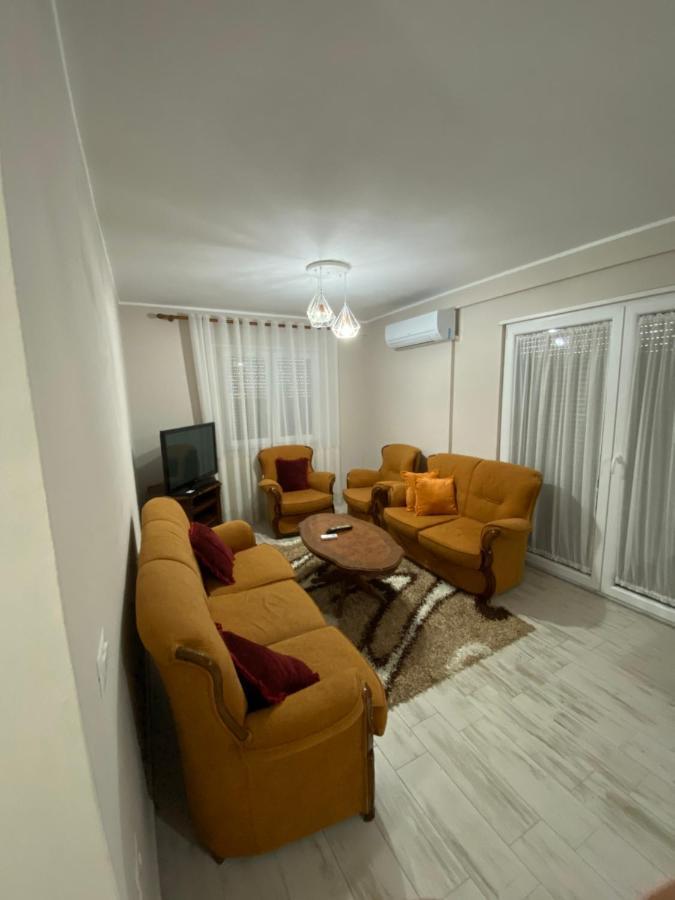 Apartment 2+1 Center Of Szkodra Zewnętrze zdjęcie