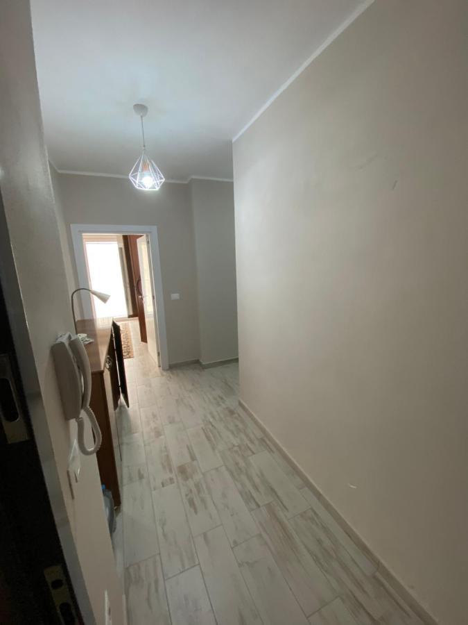 Apartment 2+1 Center Of Szkodra Zewnętrze zdjęcie